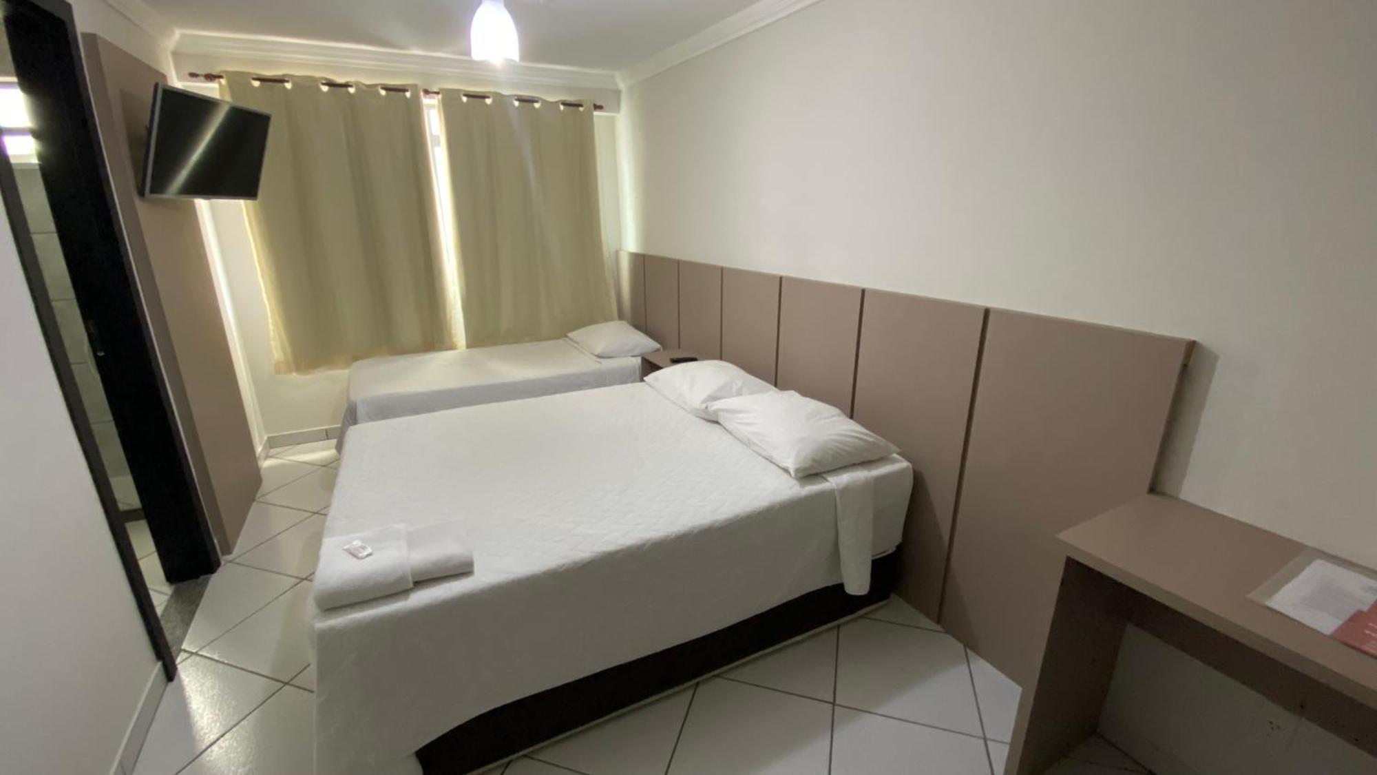 Hotel Esmig Венда-Нова-ду-Имигранти Экстерьер фото