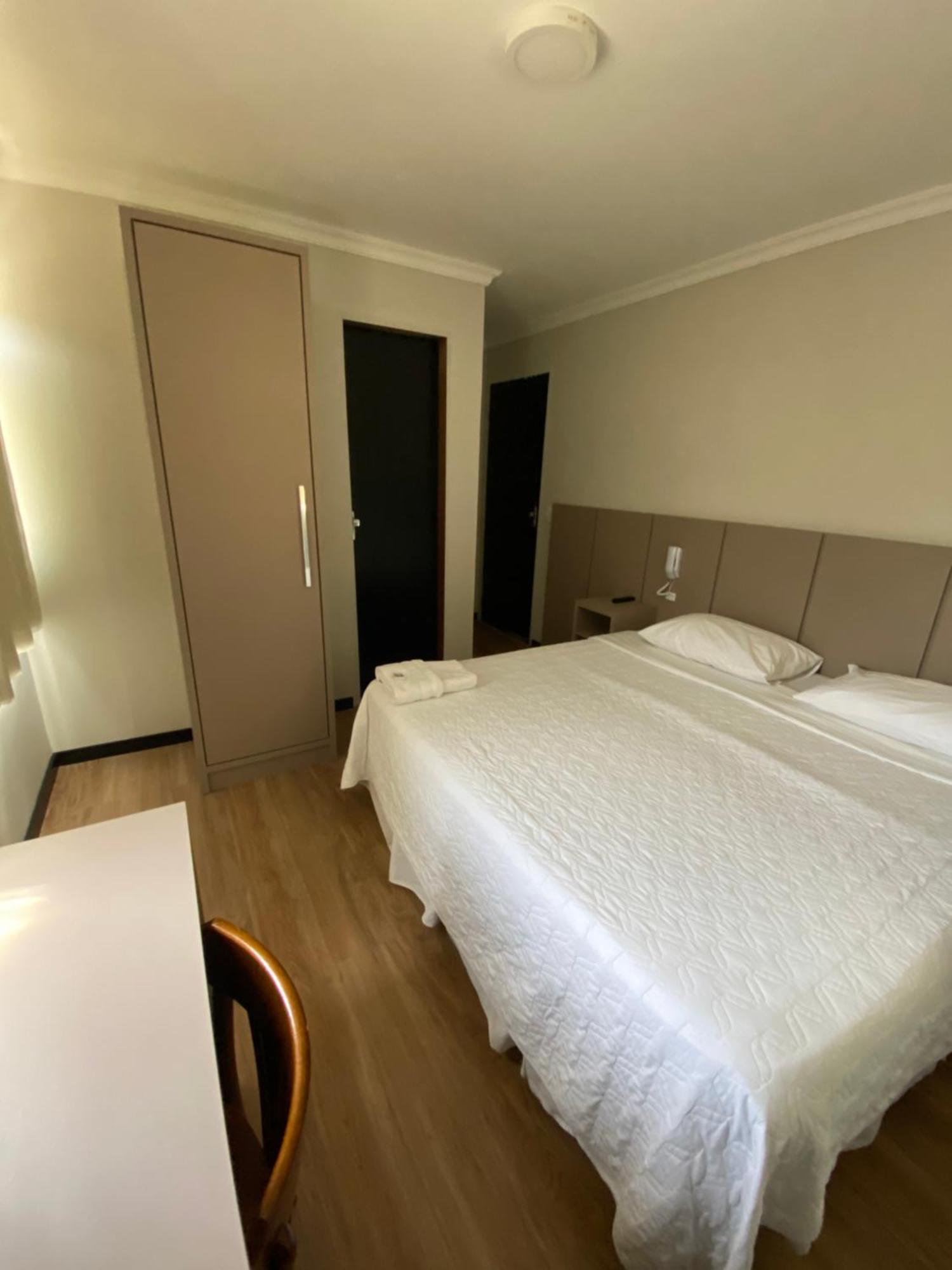 Hotel Esmig Венда-Нова-ду-Имигранти Экстерьер фото
